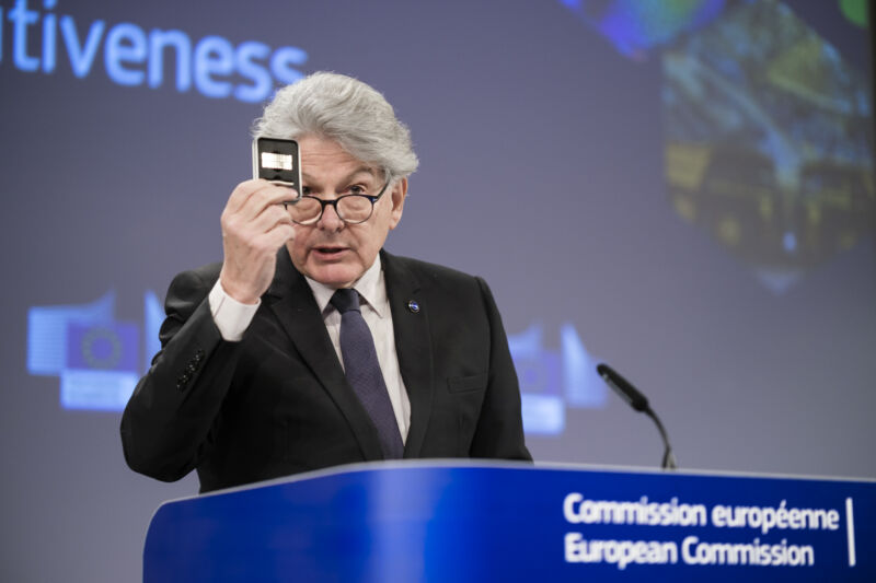 EU Commissioner for Internal Market Thierry Breton wants Europe to have its own secure satellite communications network.