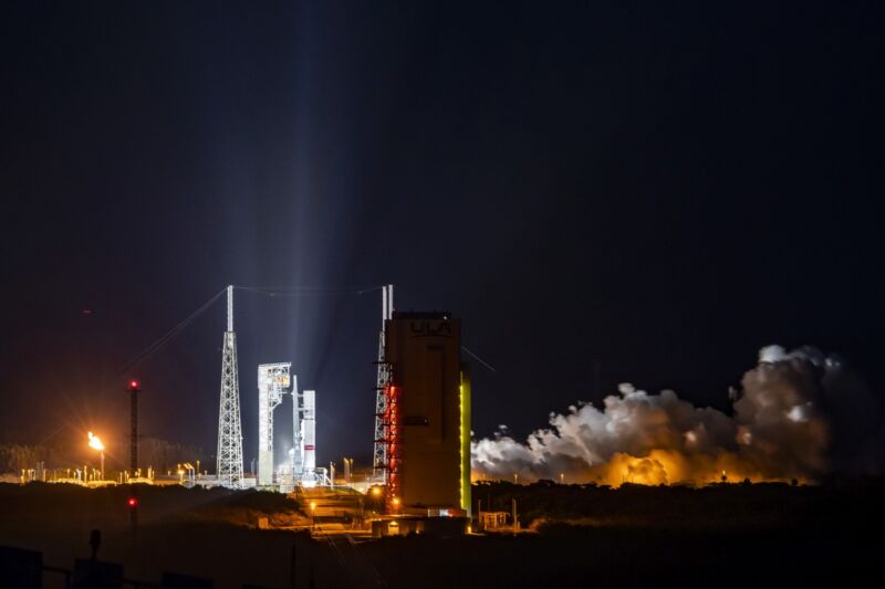 United Launch Alliance's Vulcan rocket completes a "flight readiness firing" last week.