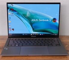 Asus ZenBook S 13 OLED Laptop Review: A Svelte Beauty