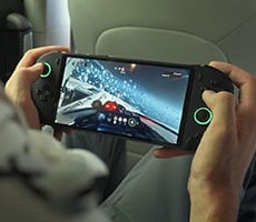 OneXFly Zen 4 Gaming Handheld To Launch At Surprisingly Low Price To Battle Steam Deck