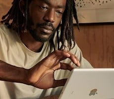 Amazon Prime Day iPad Deals Are Still Live, Over 30% Off Apple Pencil And Keyboard