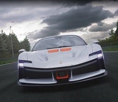 Ferrari's Gorgeous SF90 XX Stradale Rolls Its Fixed-Wing Hypercar Form To The Street