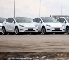 Tesla Model 3 And Y Steering Issues Prompt An NHTSA Safety Investigation