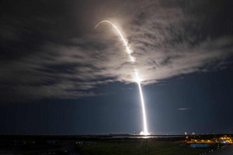 Starlink 6-17 launches from Florida on Tuesday night.