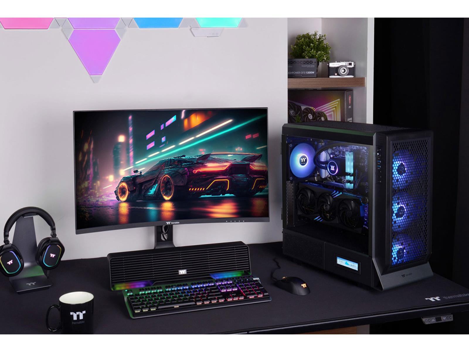 Thermaltake Makes Gaming Monitors Now And The Specs Look Pretty Good