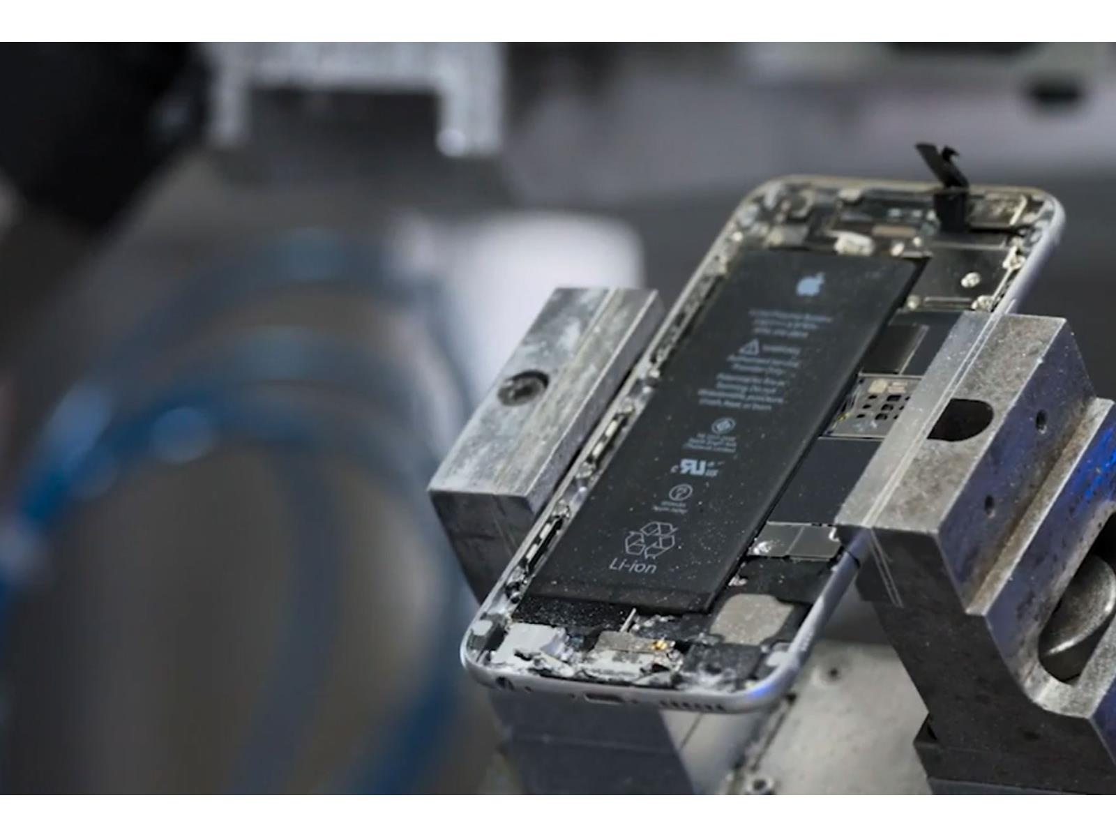 Why Apple's iPhone 17 Could Set The Standard For Smartphone Battery Life
