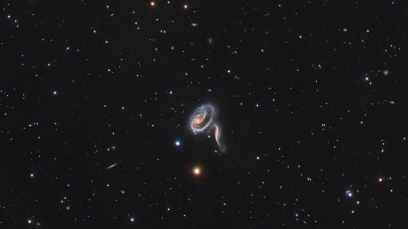 Behold, it is Arp 273.