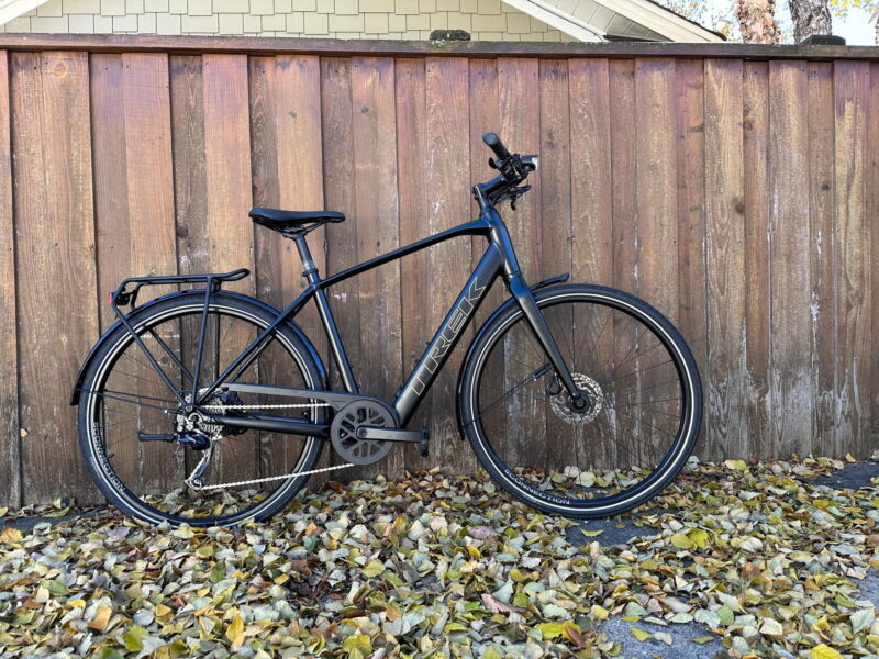 Trek FX+ 2