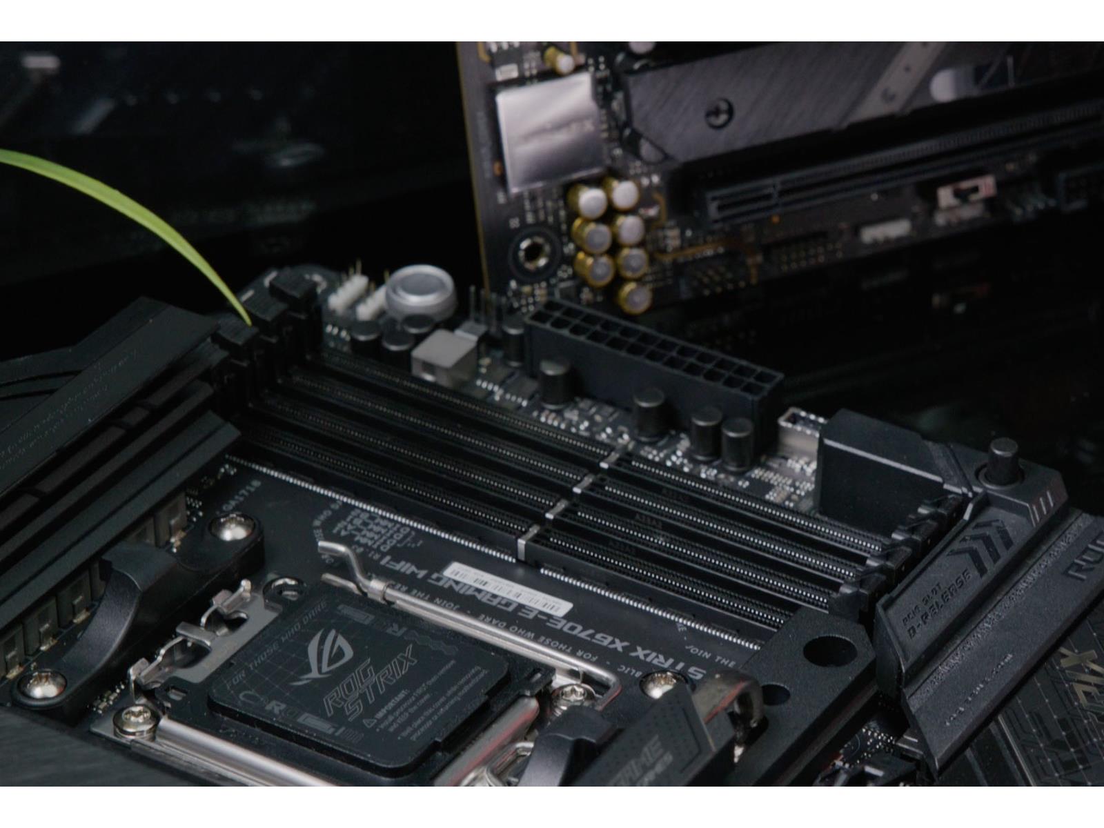 AMD Talks Socket AM5 Plans, Memory Scaling And More In Revealing Interview