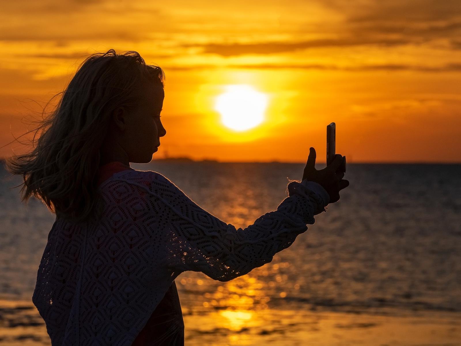  Instagram Rolls Out Much-Needed Tools To Bury Spammers In Meta's Backyard