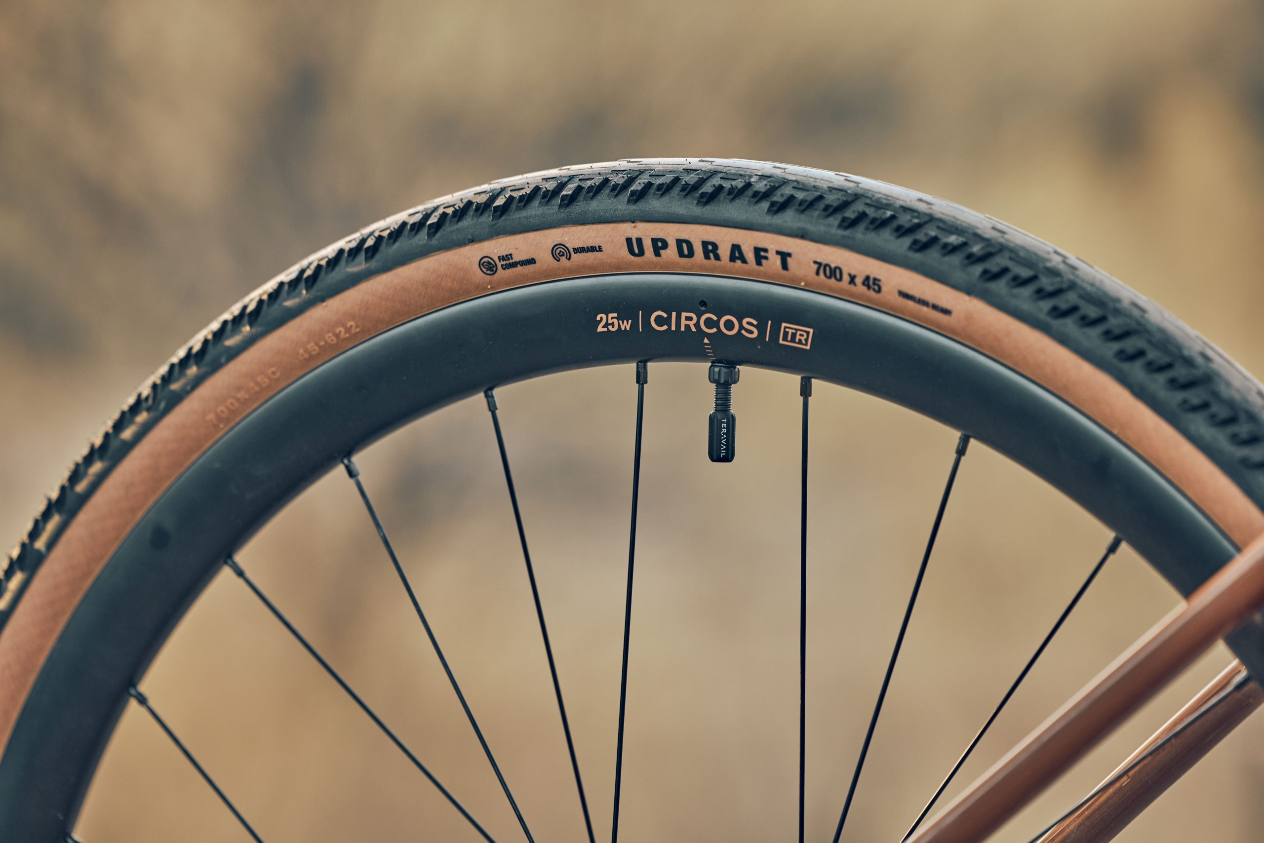 Teravail Circos wheelset and Updraft tyres