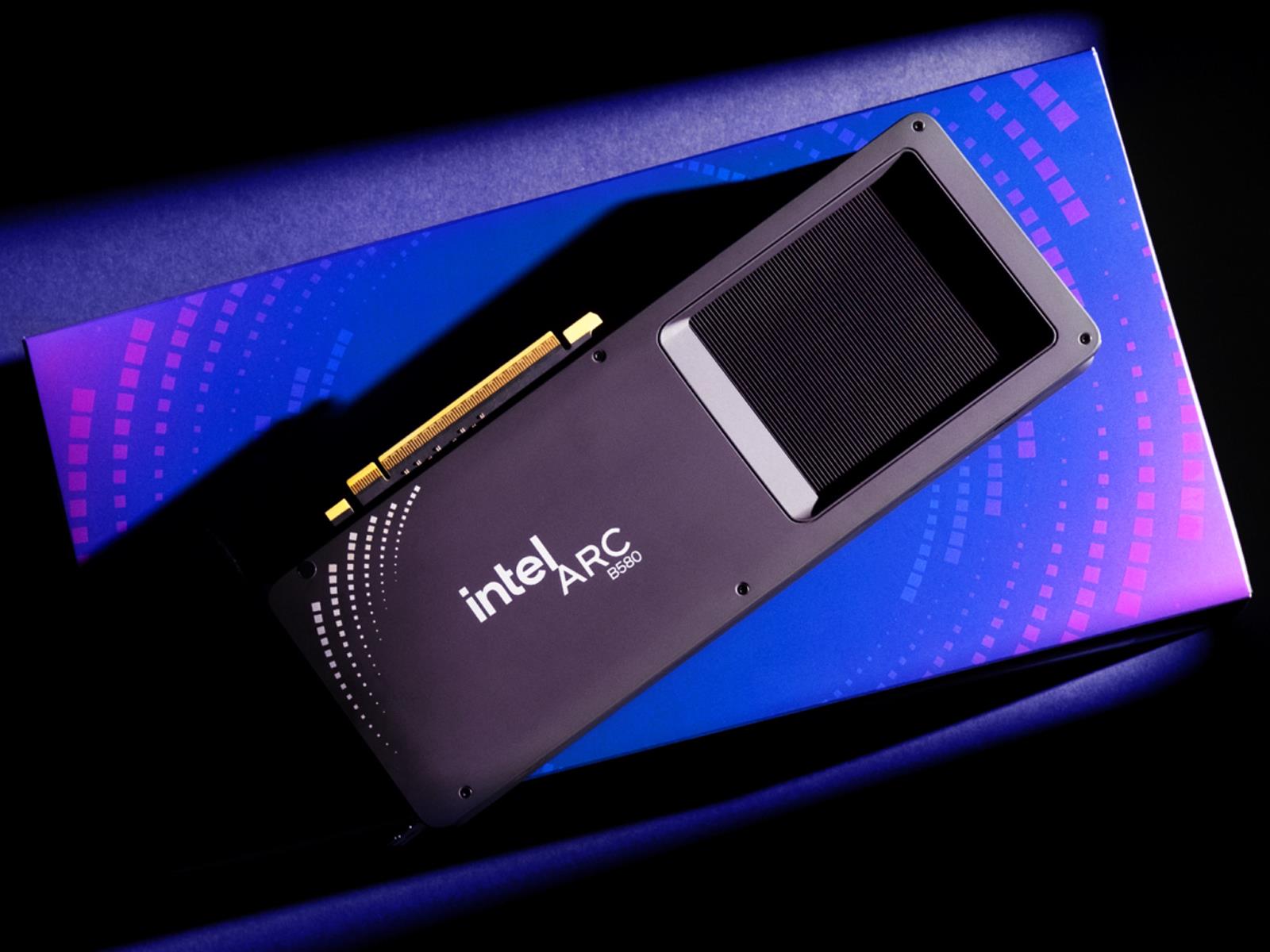 Intel Allegedly Scraps High-End Battlemage GPU, GeForce Alone At The Top