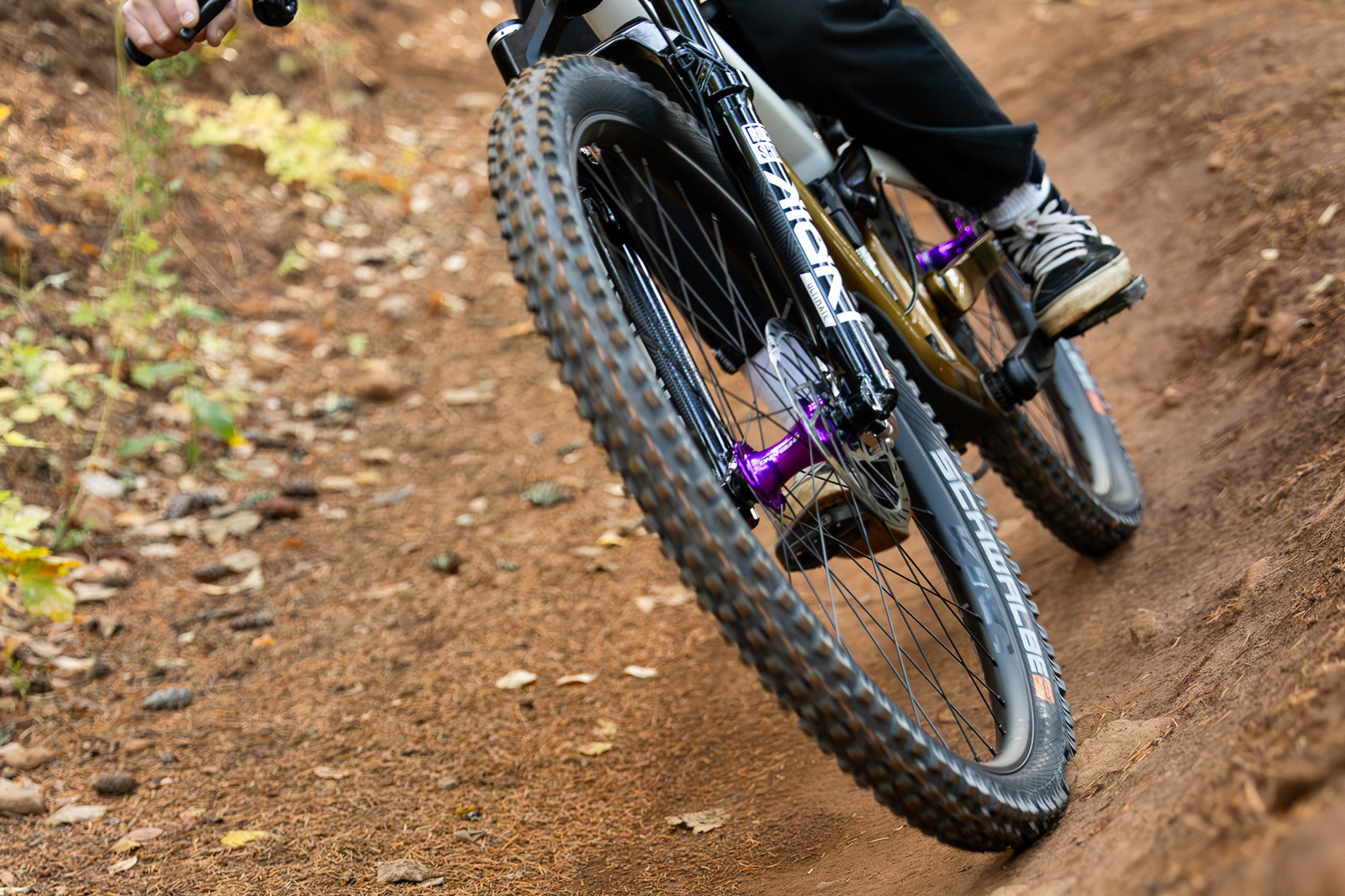 Chris King MTN30 AL mountain bike wheel.