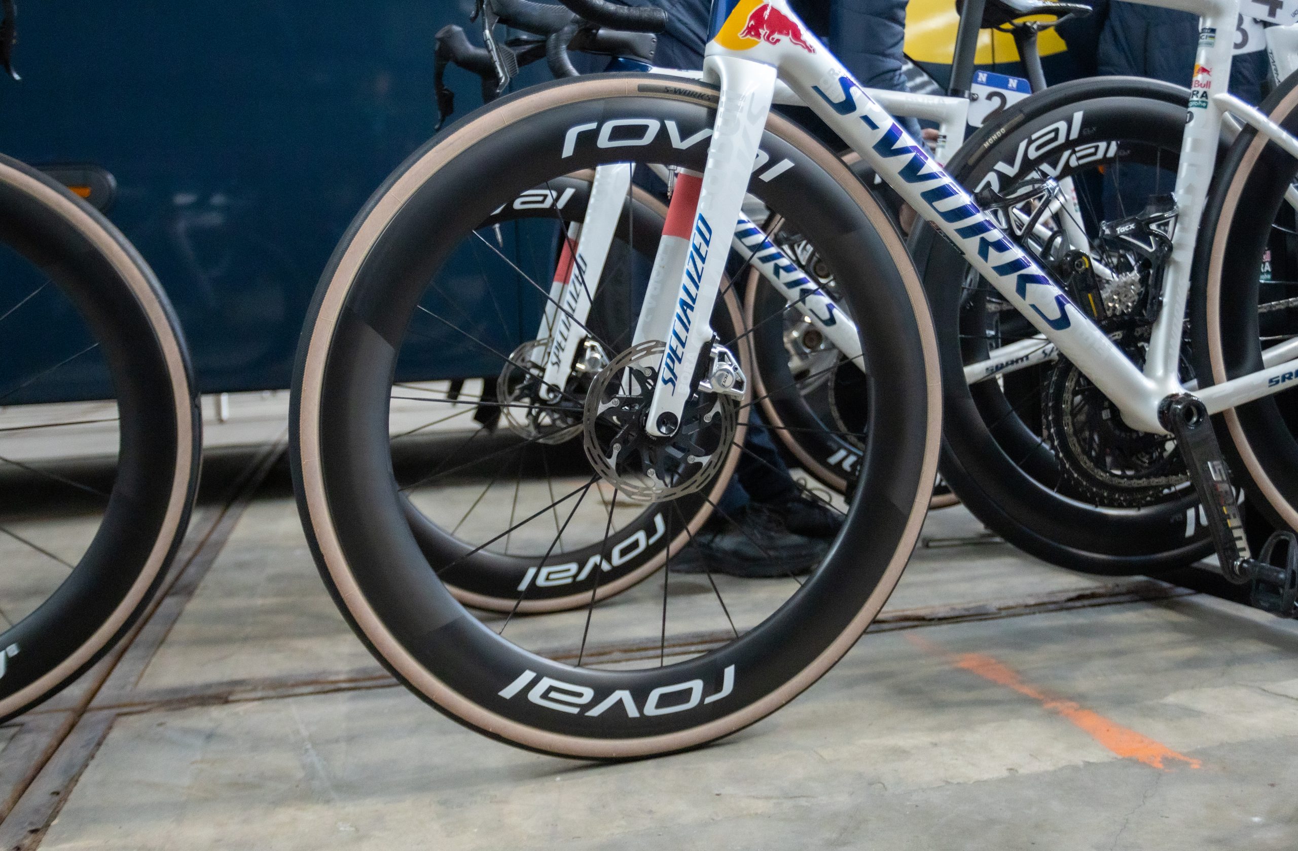 New Specialised tubeless tyre on Roval wheel