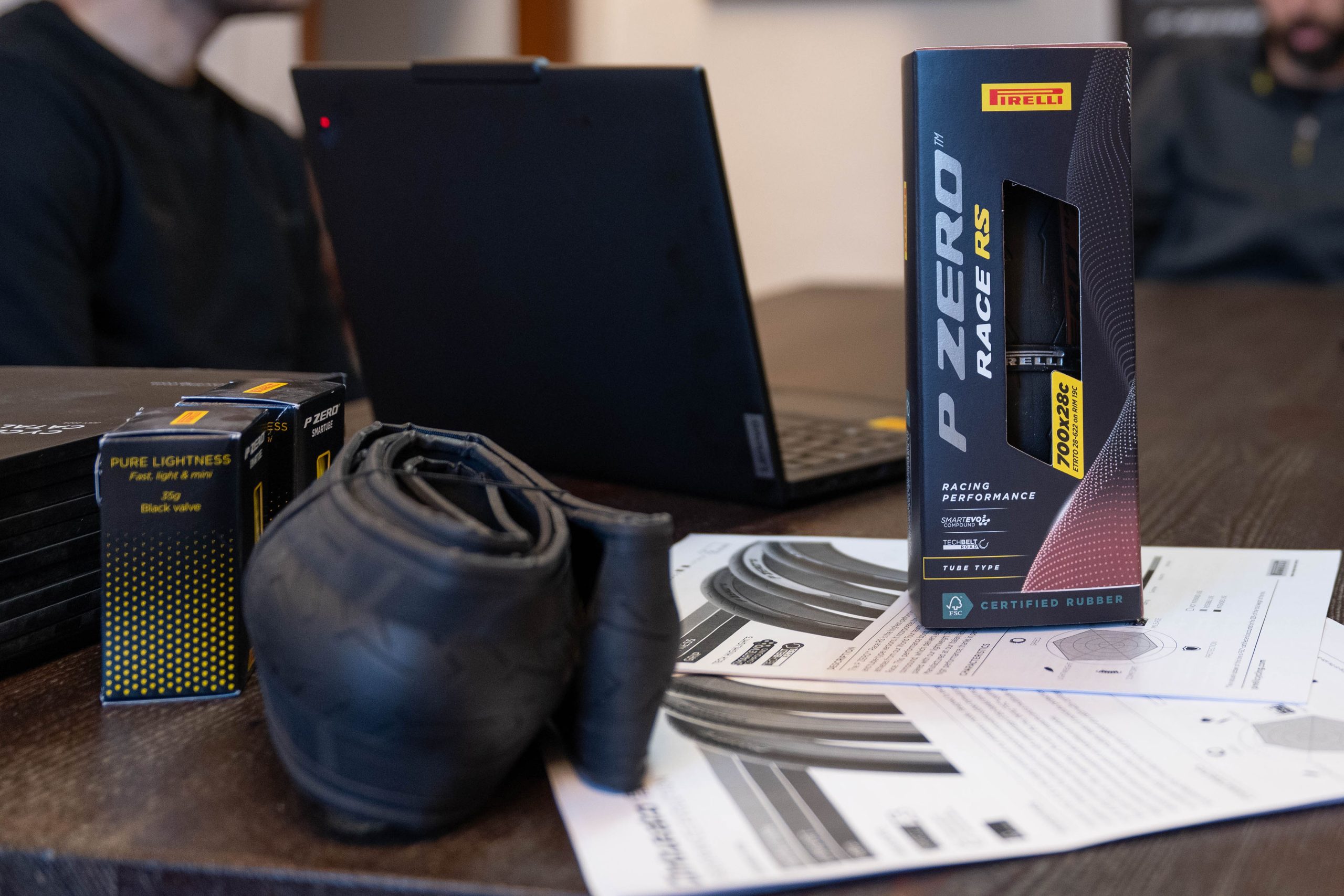 Pirelli P Zero Race RS clincher