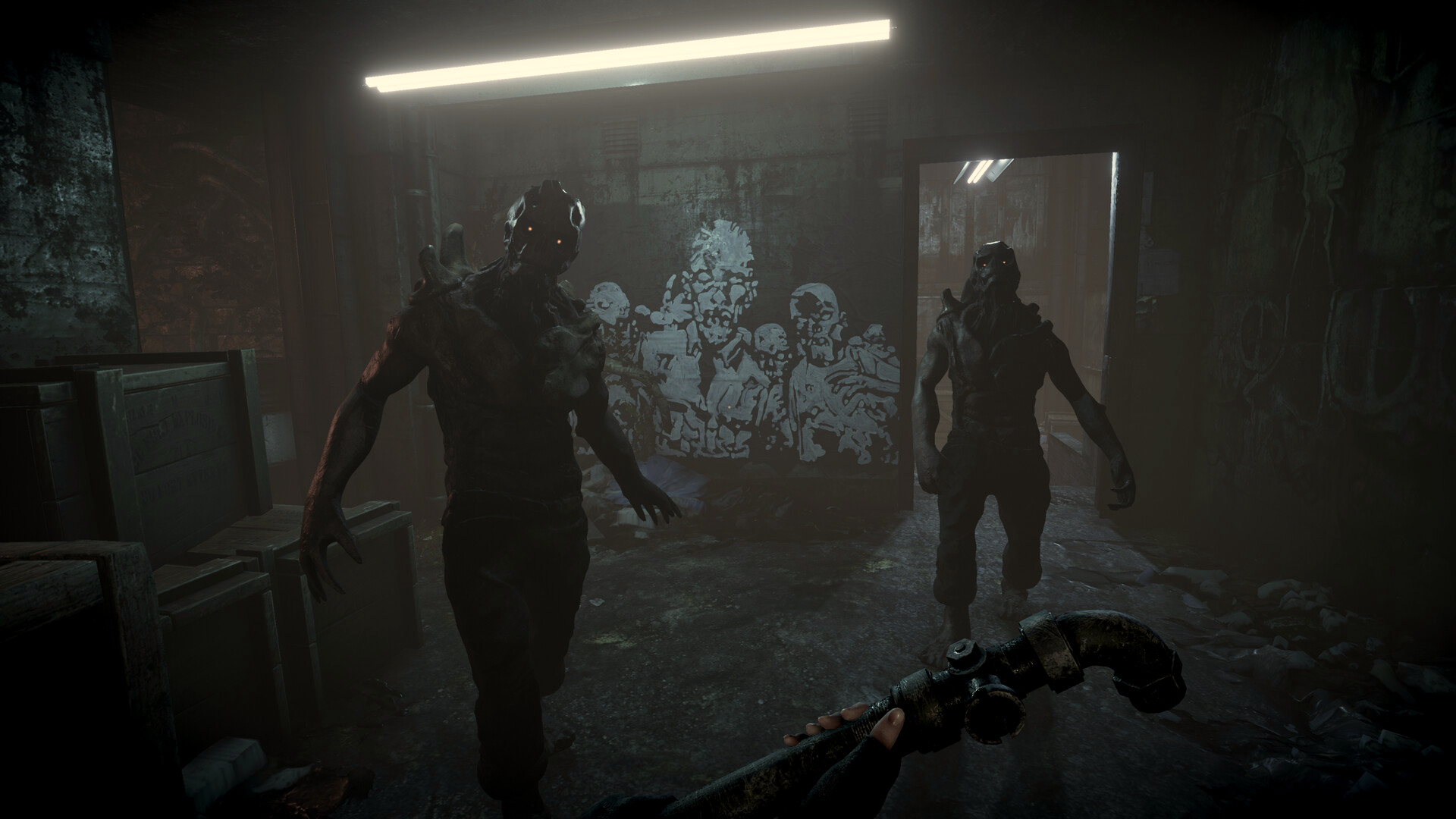Two sinister-looking creatures with glowing eyes guard a dark room, while a pipe can be seen in the foreground. The menacing atmosphere gives the player an idea of what dangers still lurk.
