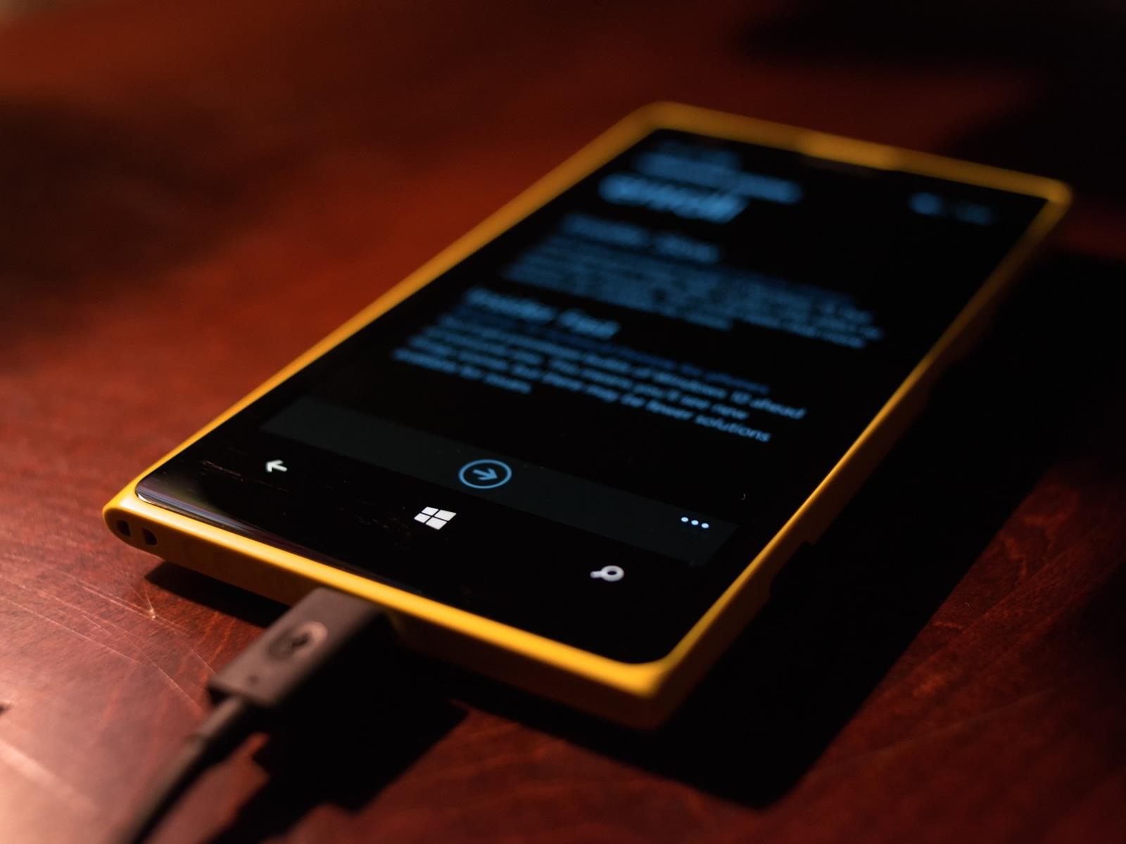 Charge Your Phone's Battery To 100%? Electrochemical Expert Weighs In