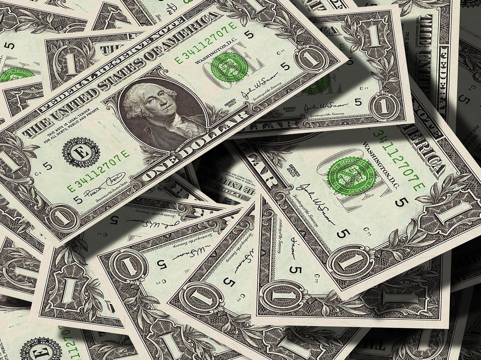 EU Slaps Apple And Meta With $800M In Total Fines For DMA Violations