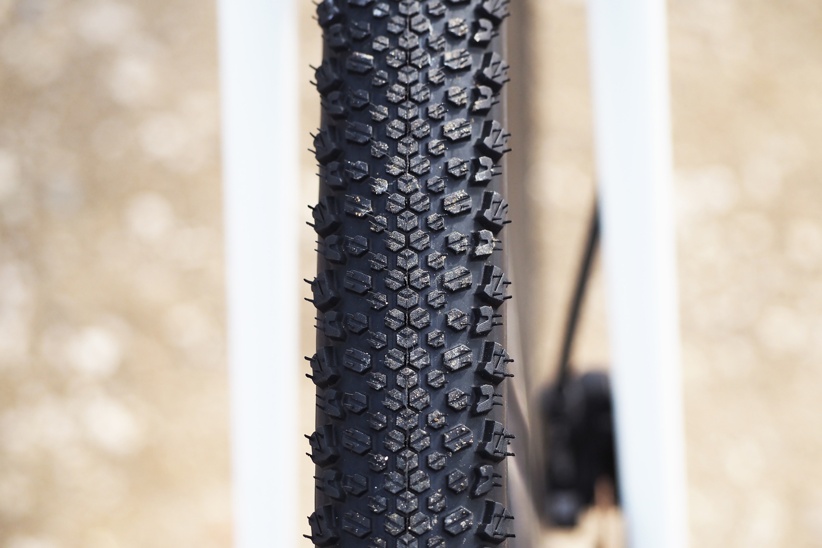 Tread pattern of Vittoria T50 gravel tyre.