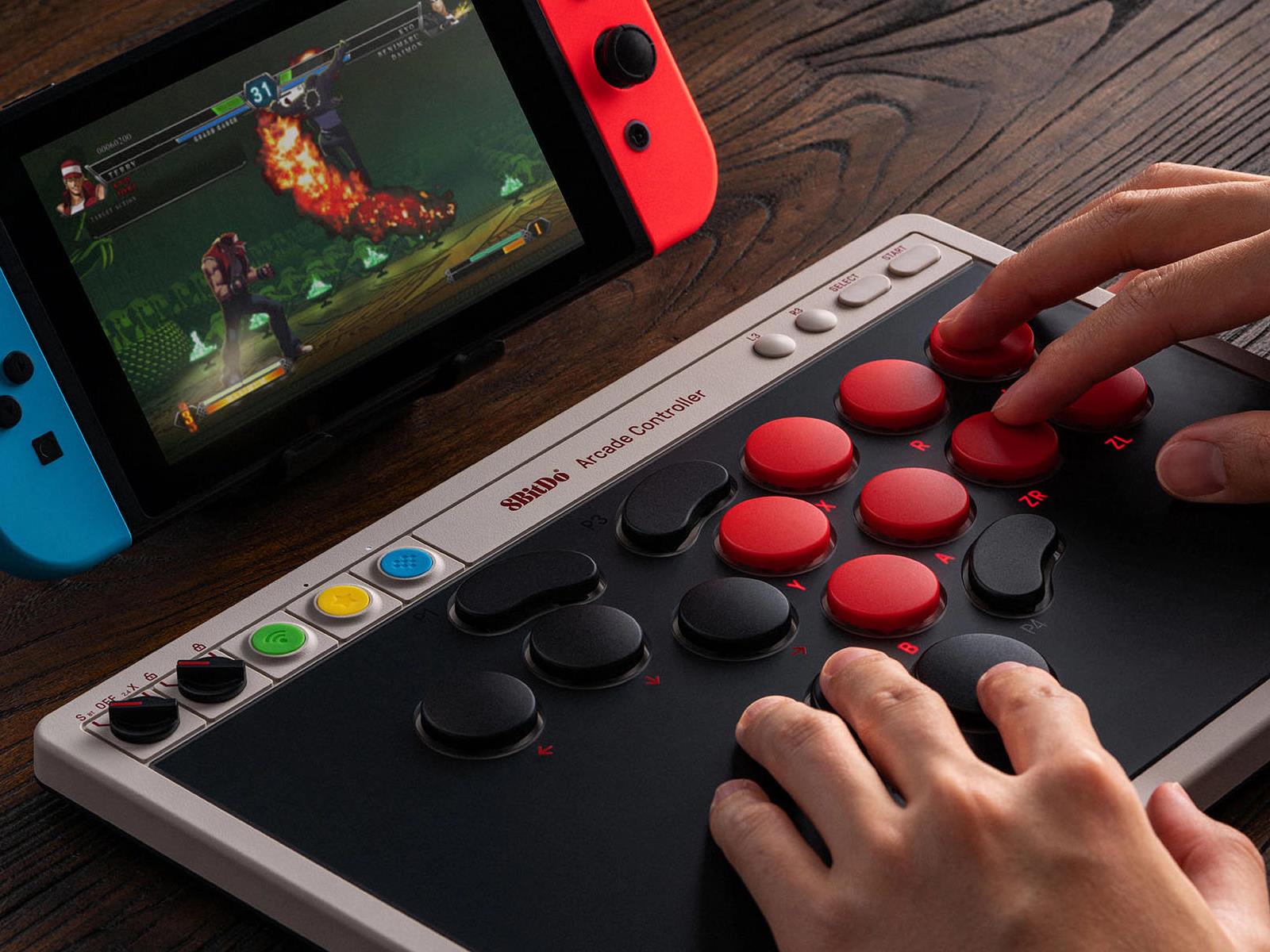 8BitDo Arcade Controller Is A Fully-Loaded Svelte Hitbox For Fighting Game Enthusiasts