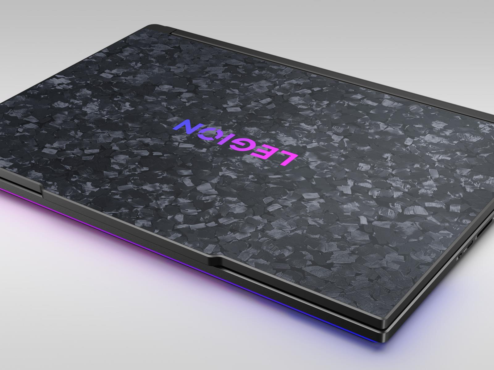 Lenovo's Beastly Legion 9i Laptop Rocks An RTX 5090 And Dual-Mode 3D Display