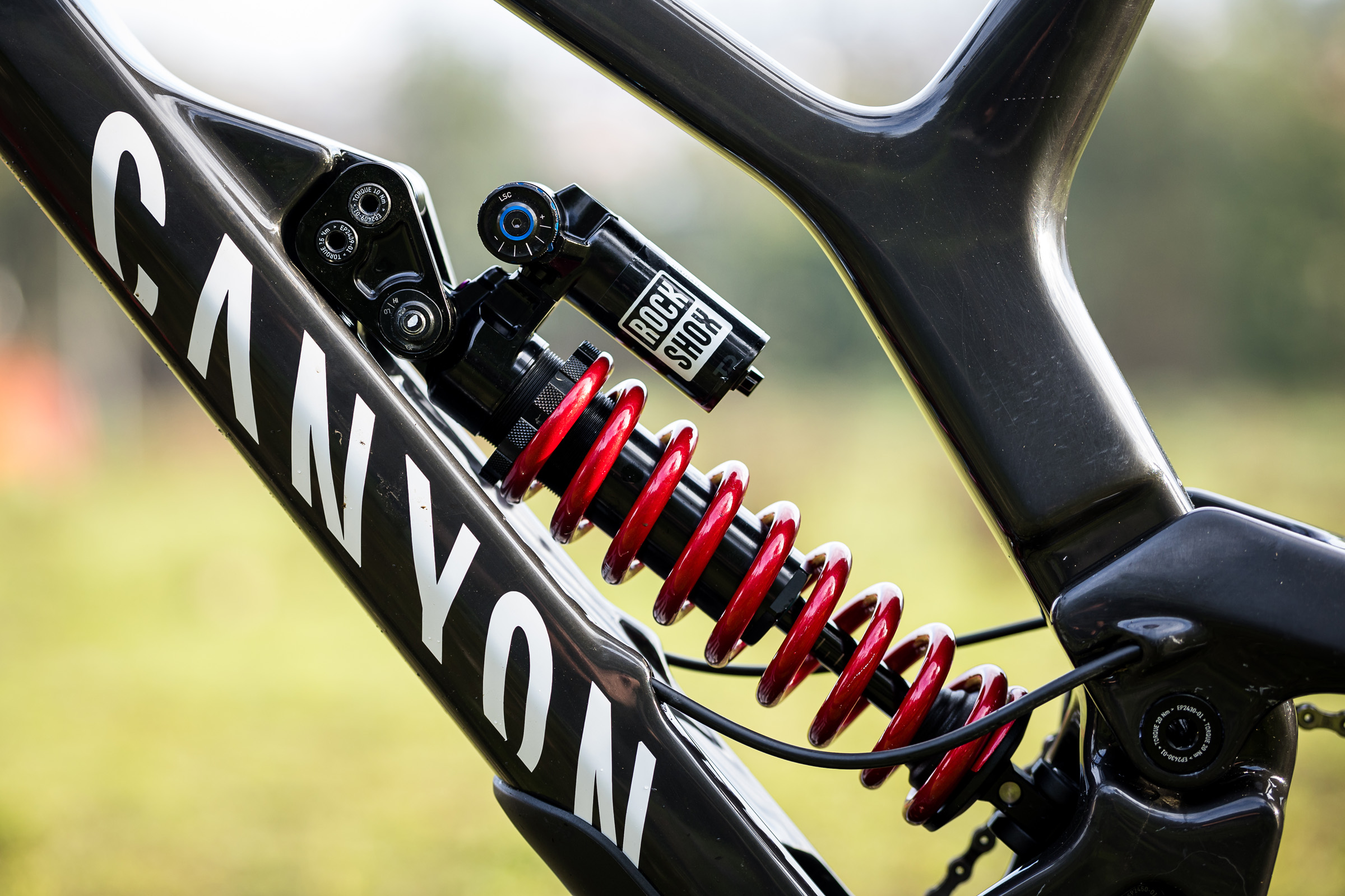 Canyon Sender CFR downhill bike