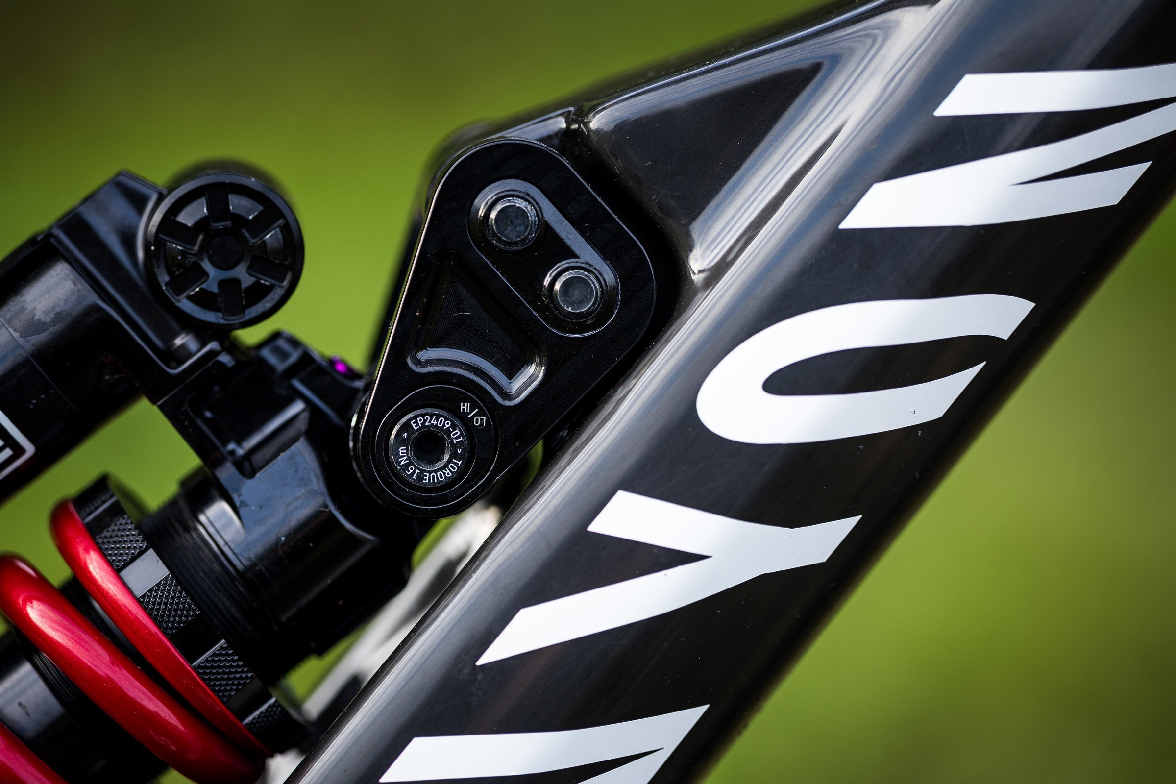 Canyon Sender CFR downhill bike