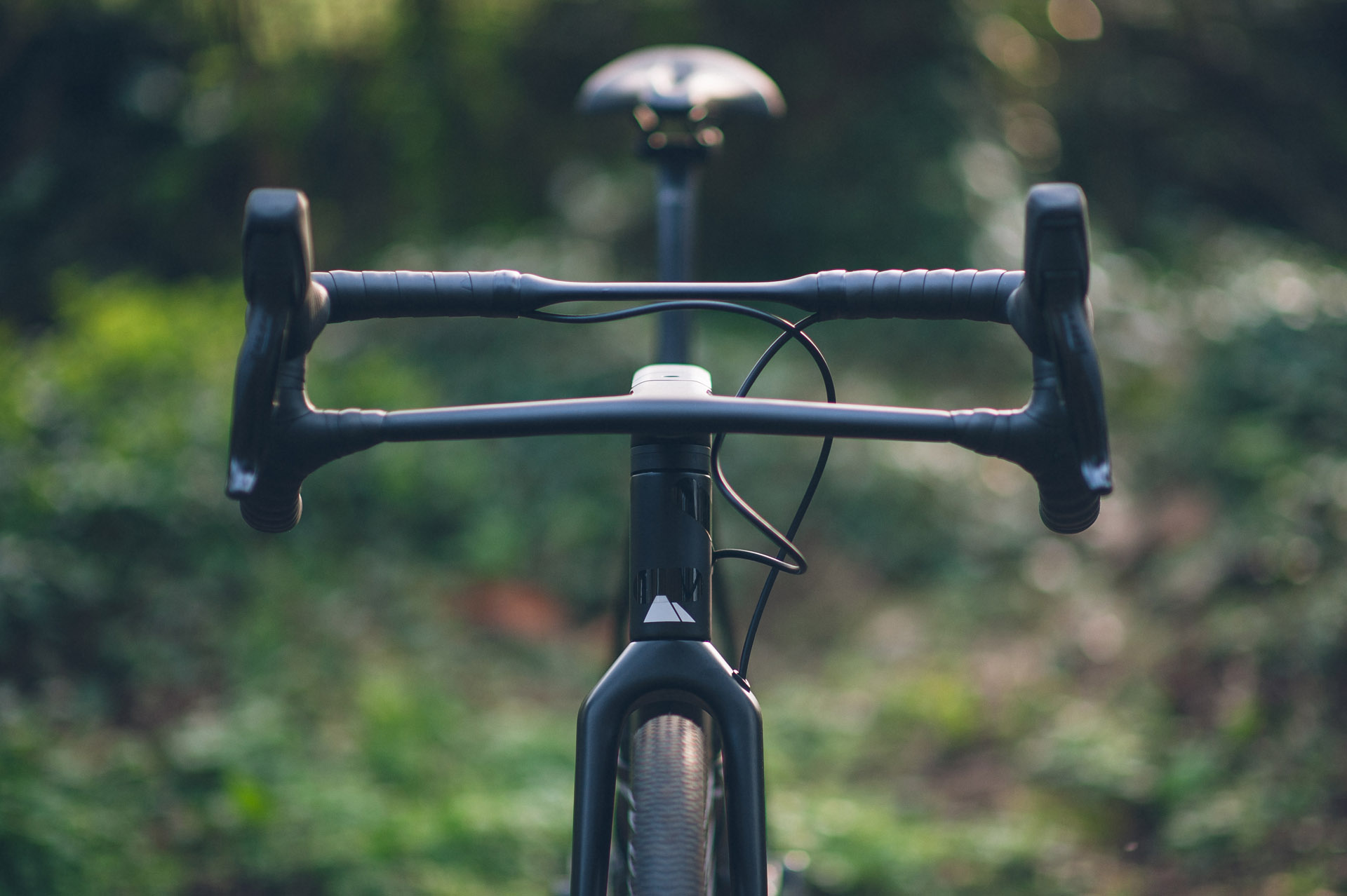 Handlebar on a Canyon Grail gravel bike