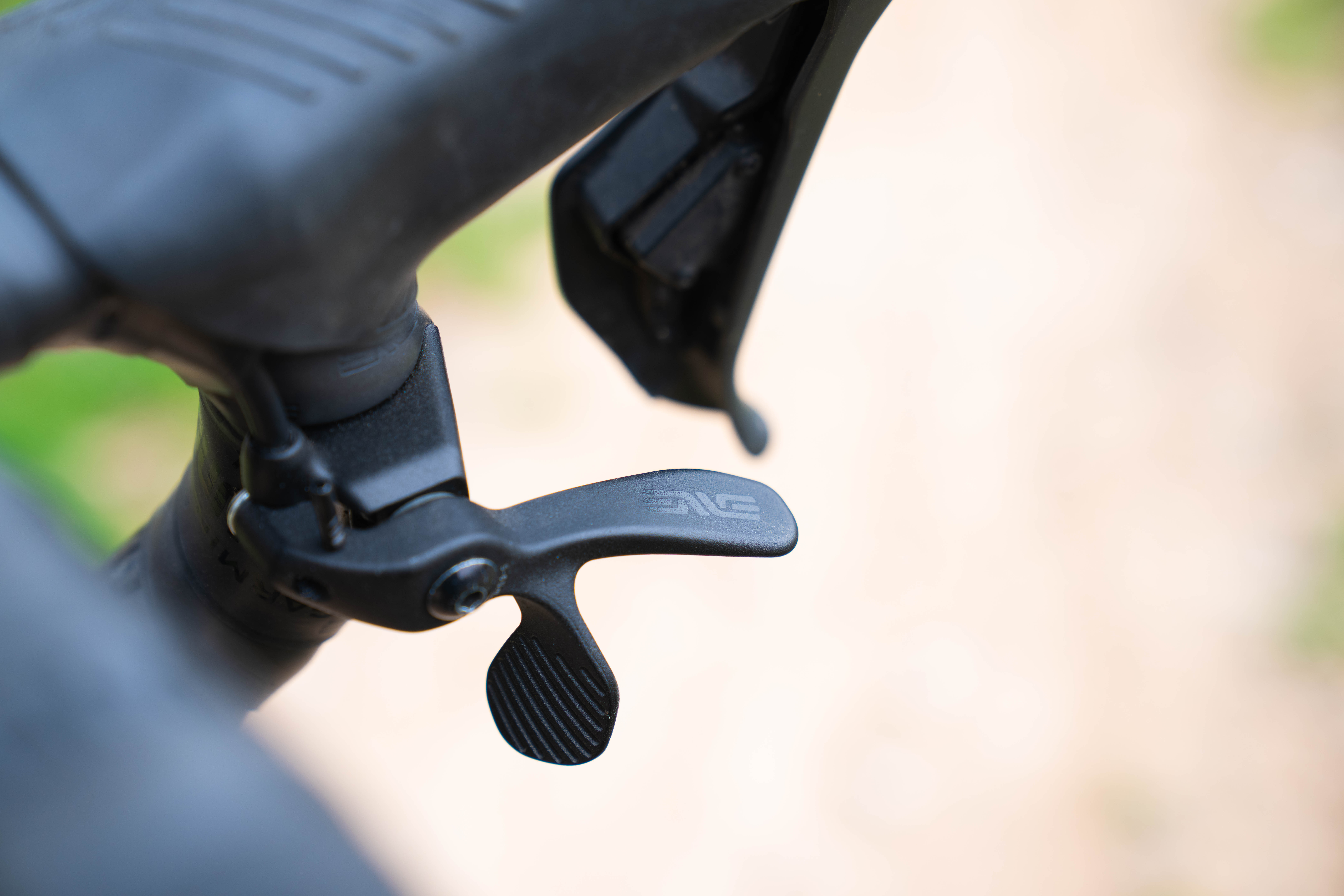 ENVE G Series dropper seatpost lever