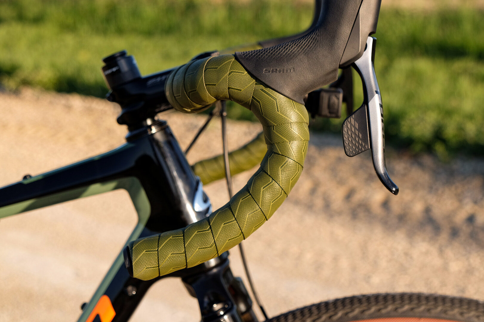 Ergon handlebar tape on the Niner RLT 9 RDO gravel bike