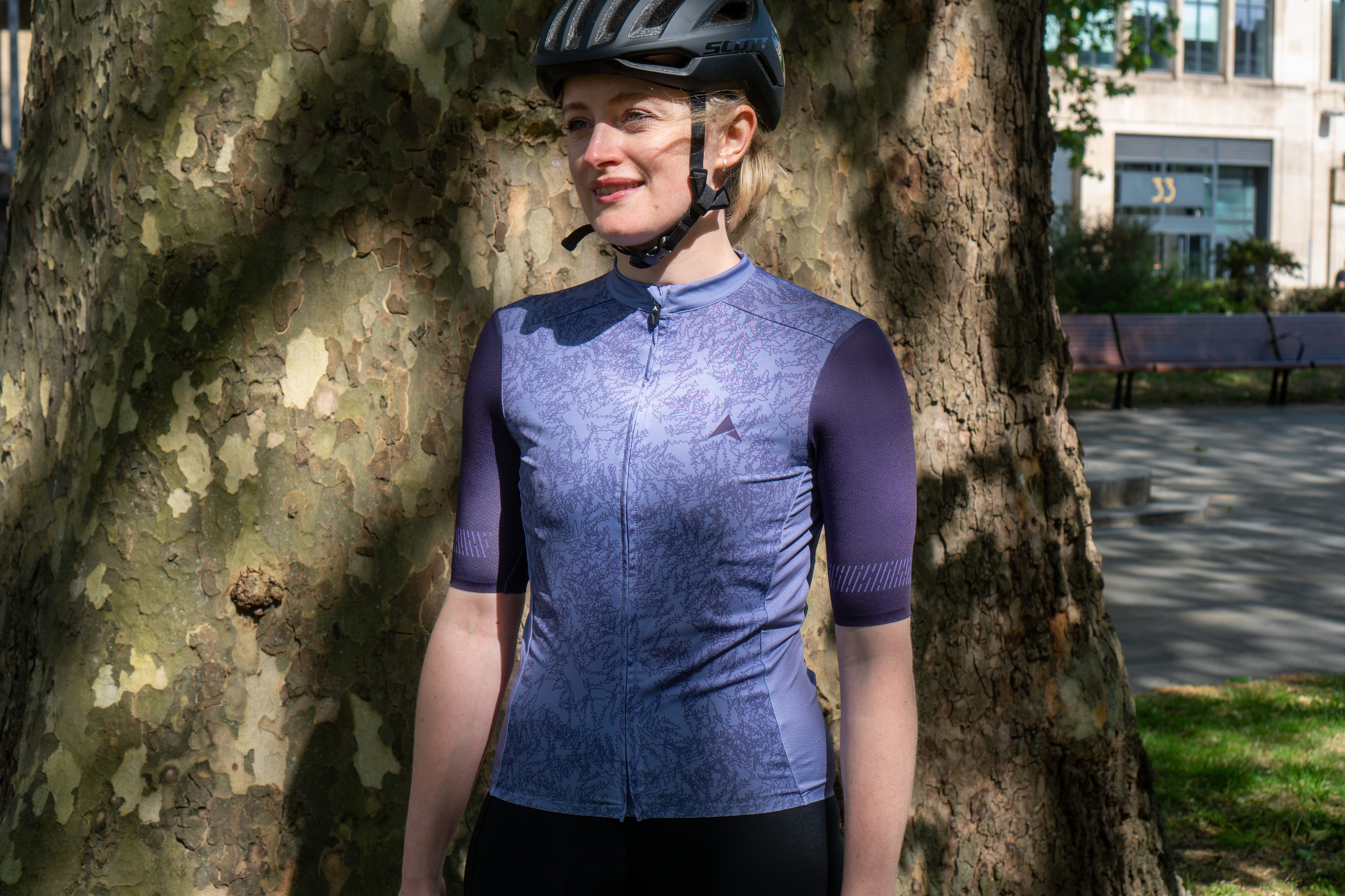 Altura women's cycling jersey.