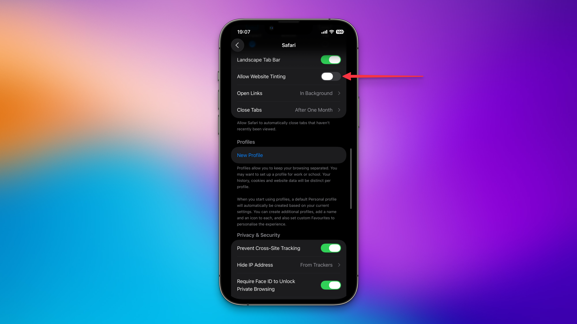 Disabling website tinting in iOS 26 Settings.