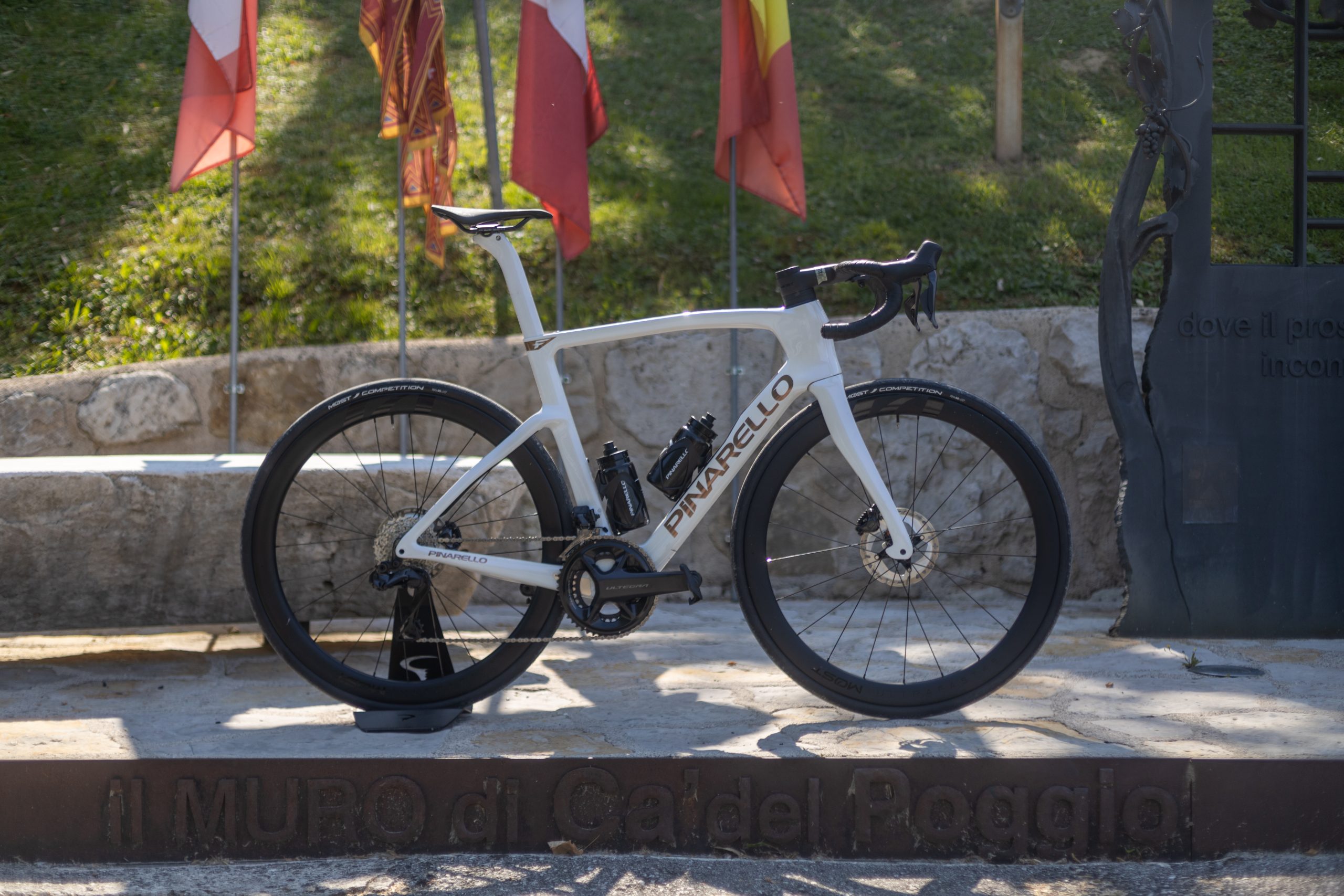 Pinarello F7 2025