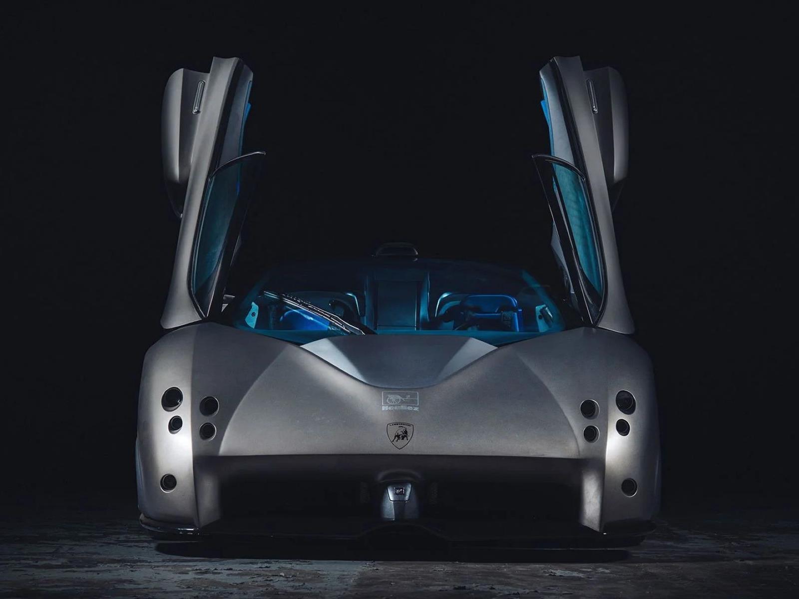 Lamborghini's Fighter Jet-Inspired Pregunta Concept With V12 Engine Is Up For Auction