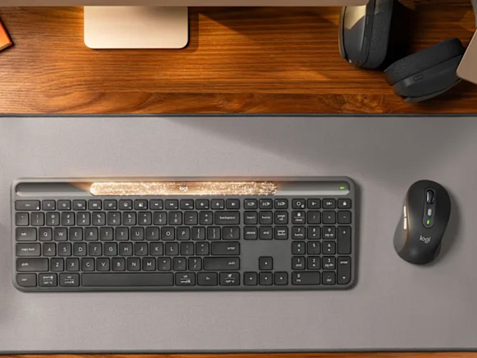 Logitech Signature Slim Solar+ K980 Keyboard Will Make You Forget About Batteries