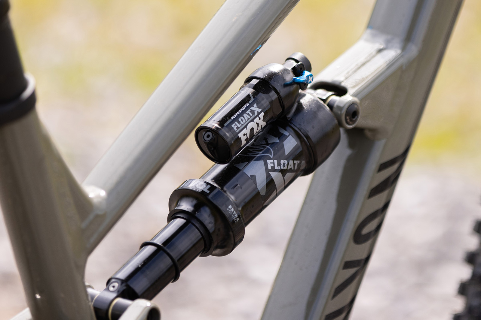 Canyon Spectral AL 6 mountain bike