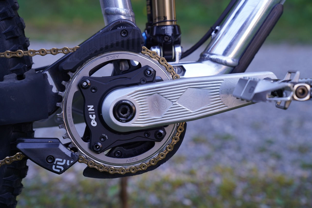 Asa Vermette's Frameworks DH at Lenzerheide DH 2025 with custom 5Dev cranks