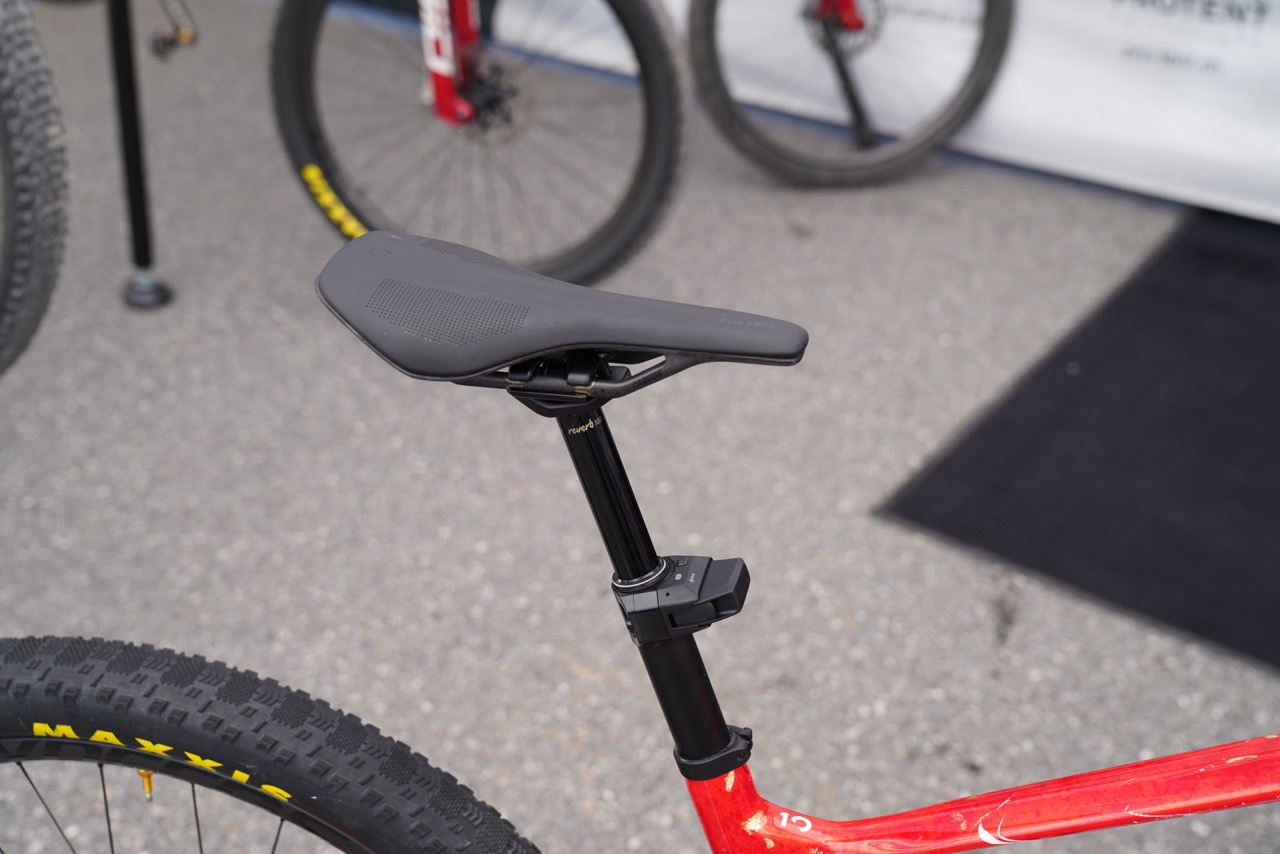 Nino Schurter's Scott Spark at Lenzerheide 2025 with RockShox Reverb AXS