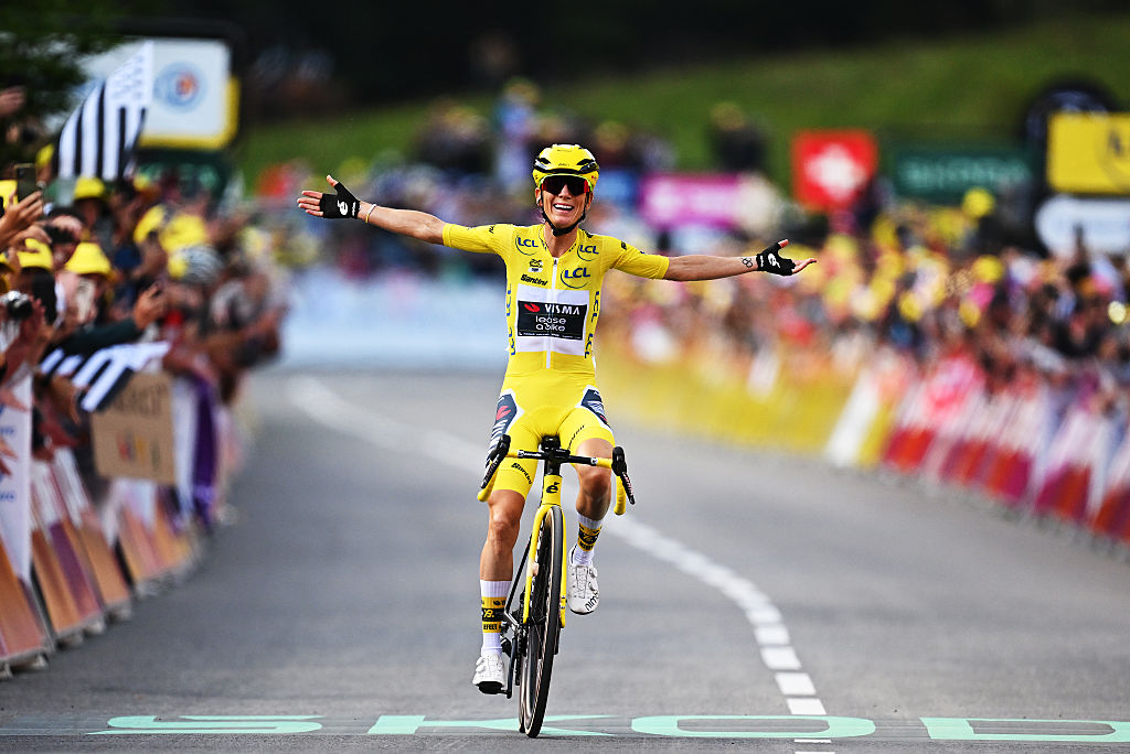 CHATEL LES PORTES DU SOLEIL, FRANCE - AUGUST 03: Pauline Ferrand-Prevot of France and Team Visma | Lease a Bike - Yellow leader jersey celebrates at finish line as stage and final overall winner winner during the 4th Tour de France Femmes 2025, Stage 9 a 124.1km stage from Praz-sur-Arly to Chatel Les Portes du Soleilon 1298m / #UCIWWT / August 03, 2025 in Chatel Les Portes du Soleil, France. (Photo by Szymon Gruchalski/Getty Images)