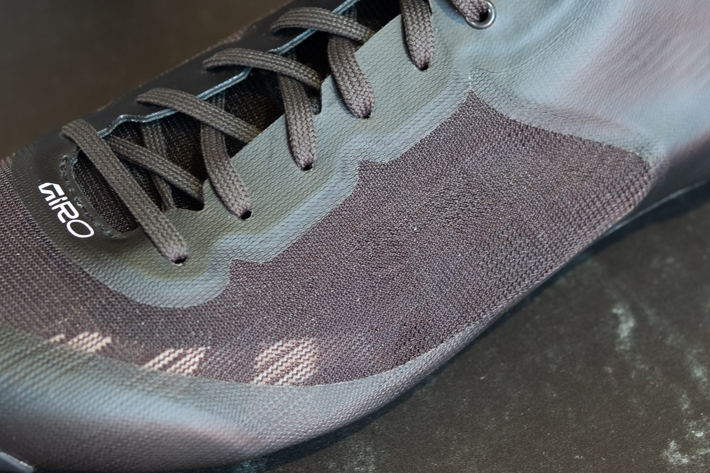 Giro Empire SLX II – mesh panel detail