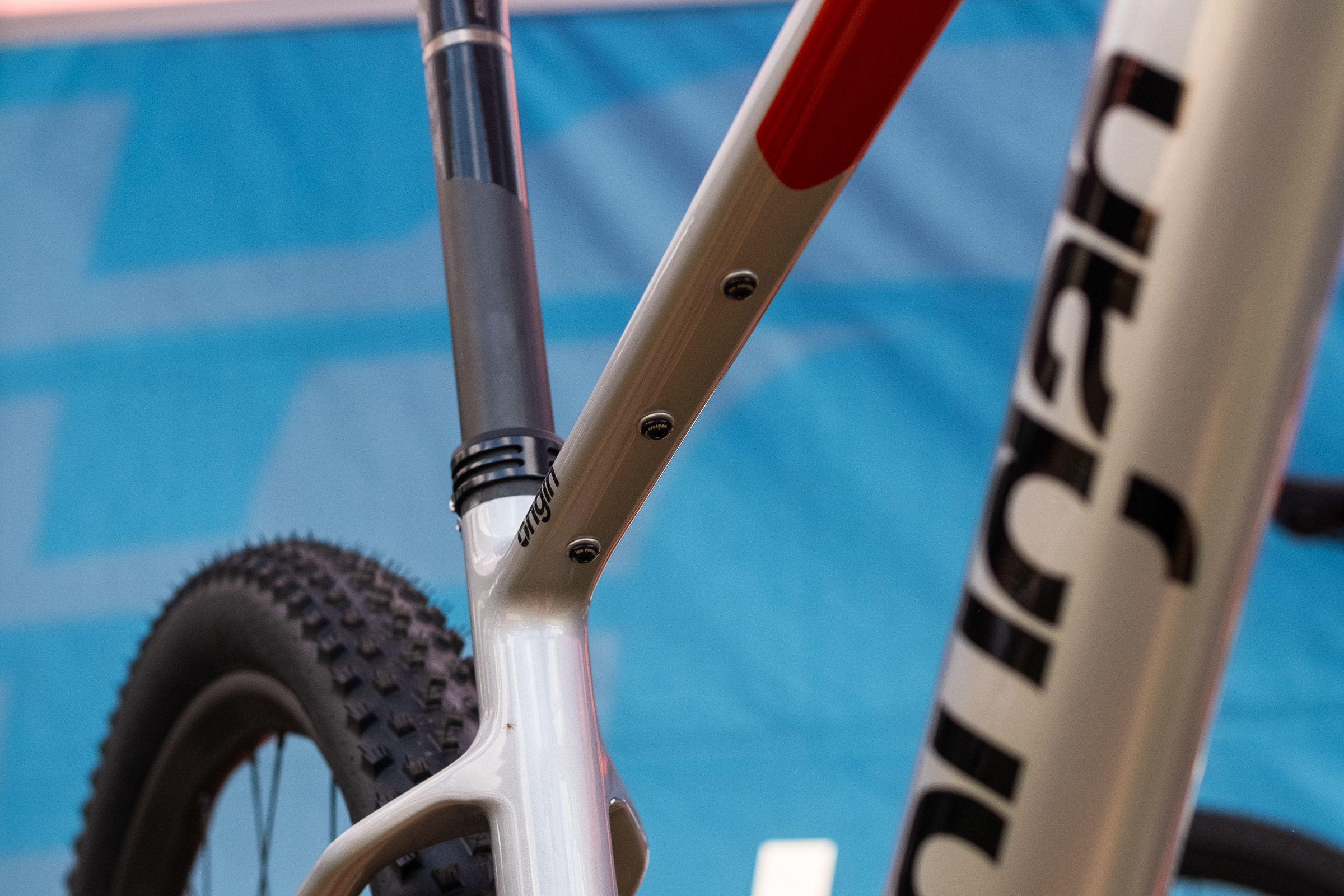 Lee Cougan Rampage Orgin – top tube bosses