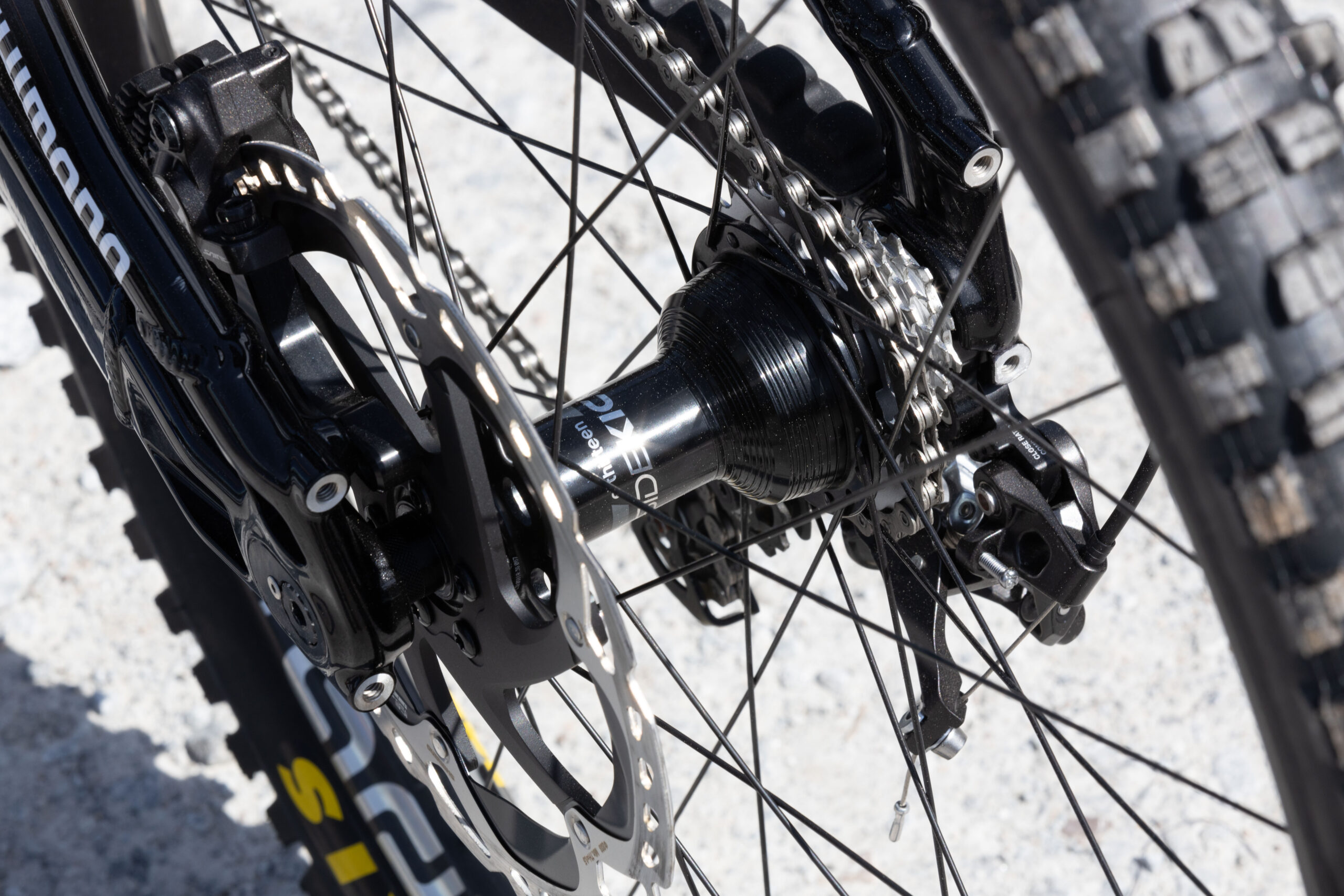 e*Thirteen Side Kick hub