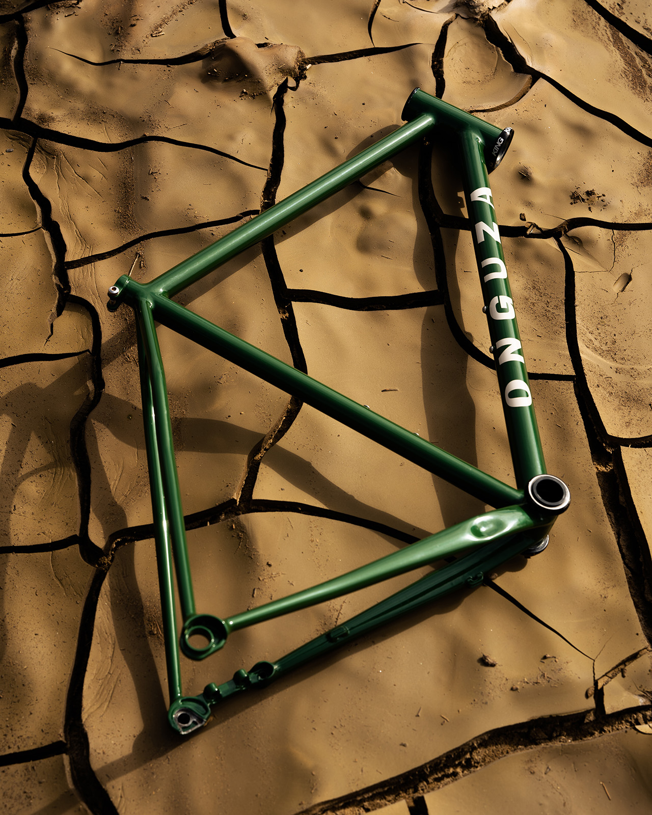Onguza Bliksem gravel bike frame.