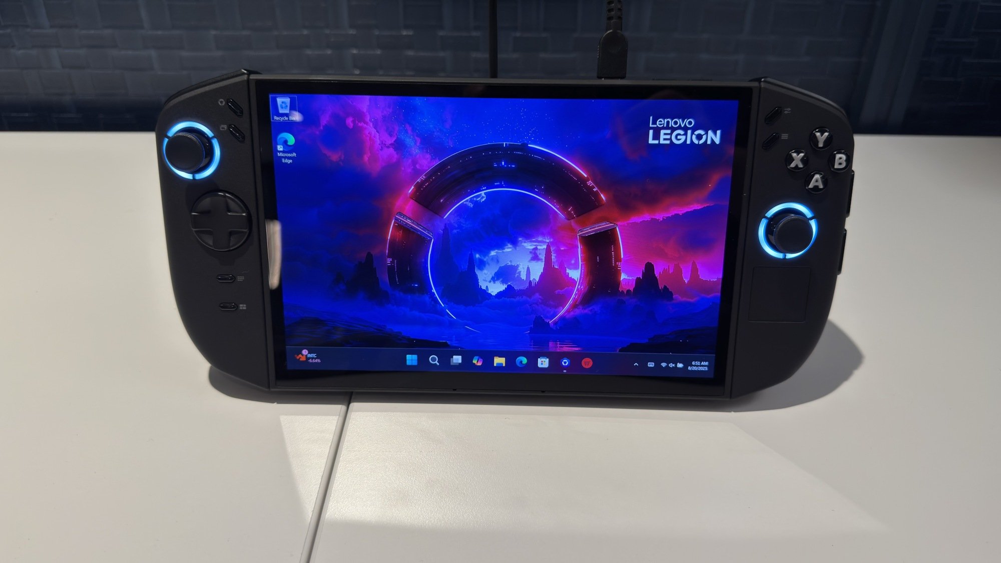 Legion Go 2 desktop
