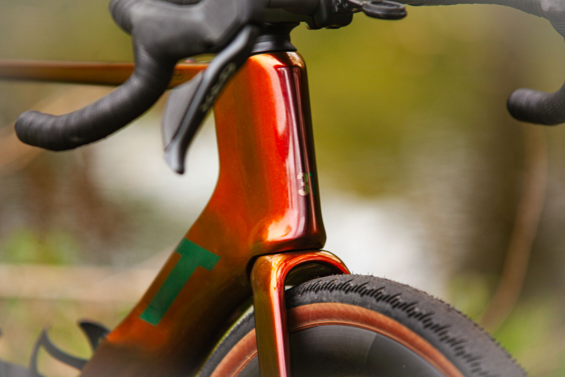3T racemax 2 Italia headtube