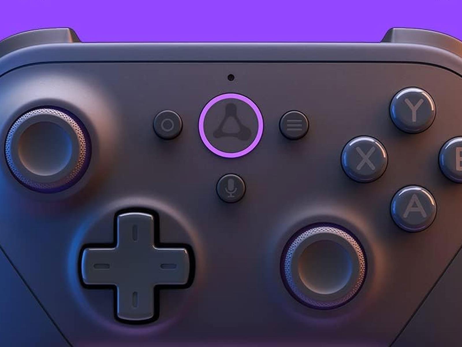 Luna Wireless Game Controller For PC And Mac Hits A Great New Low Price