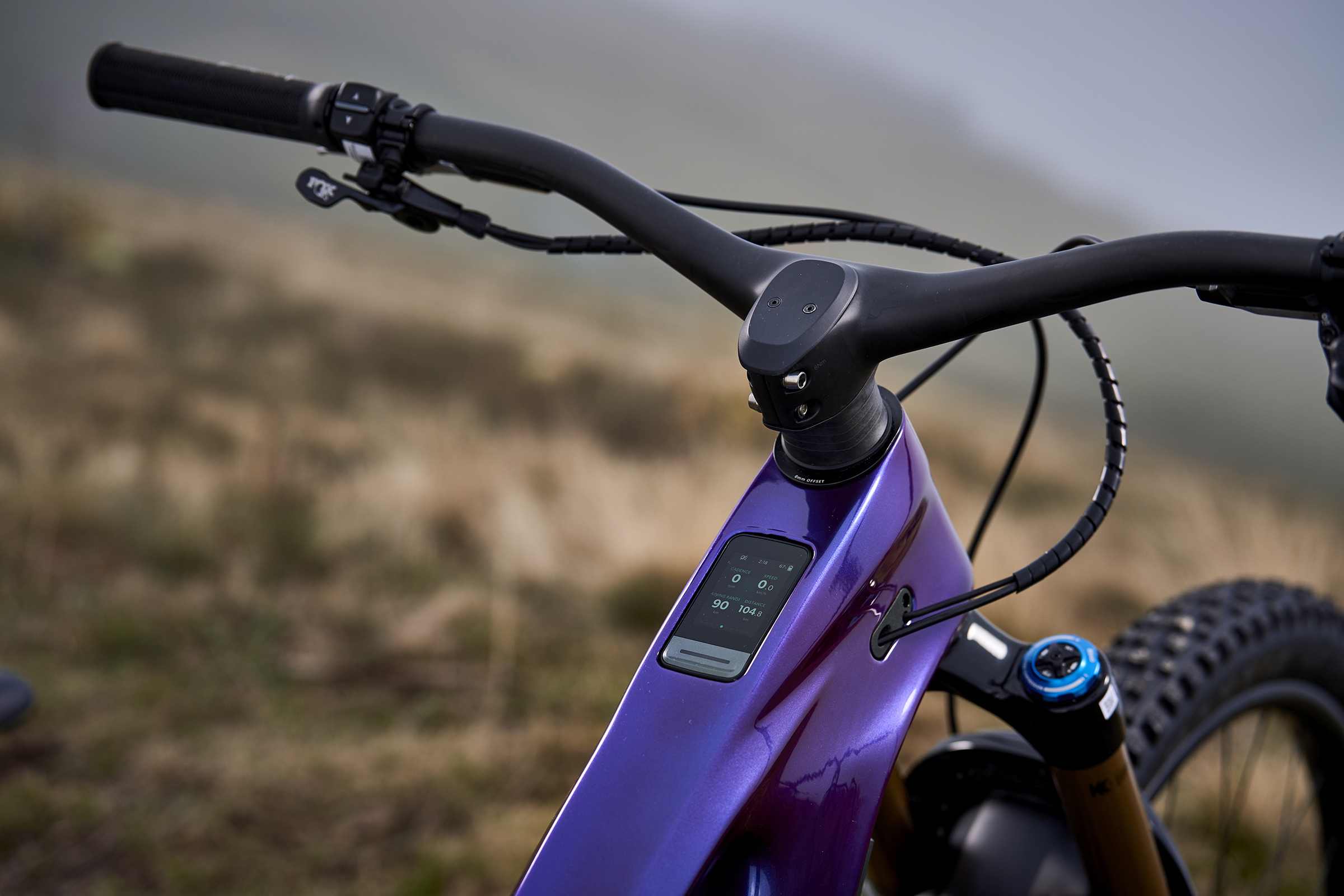 Giant Reign Advanced E electric mountain bike-1 RideControl Go Lux display