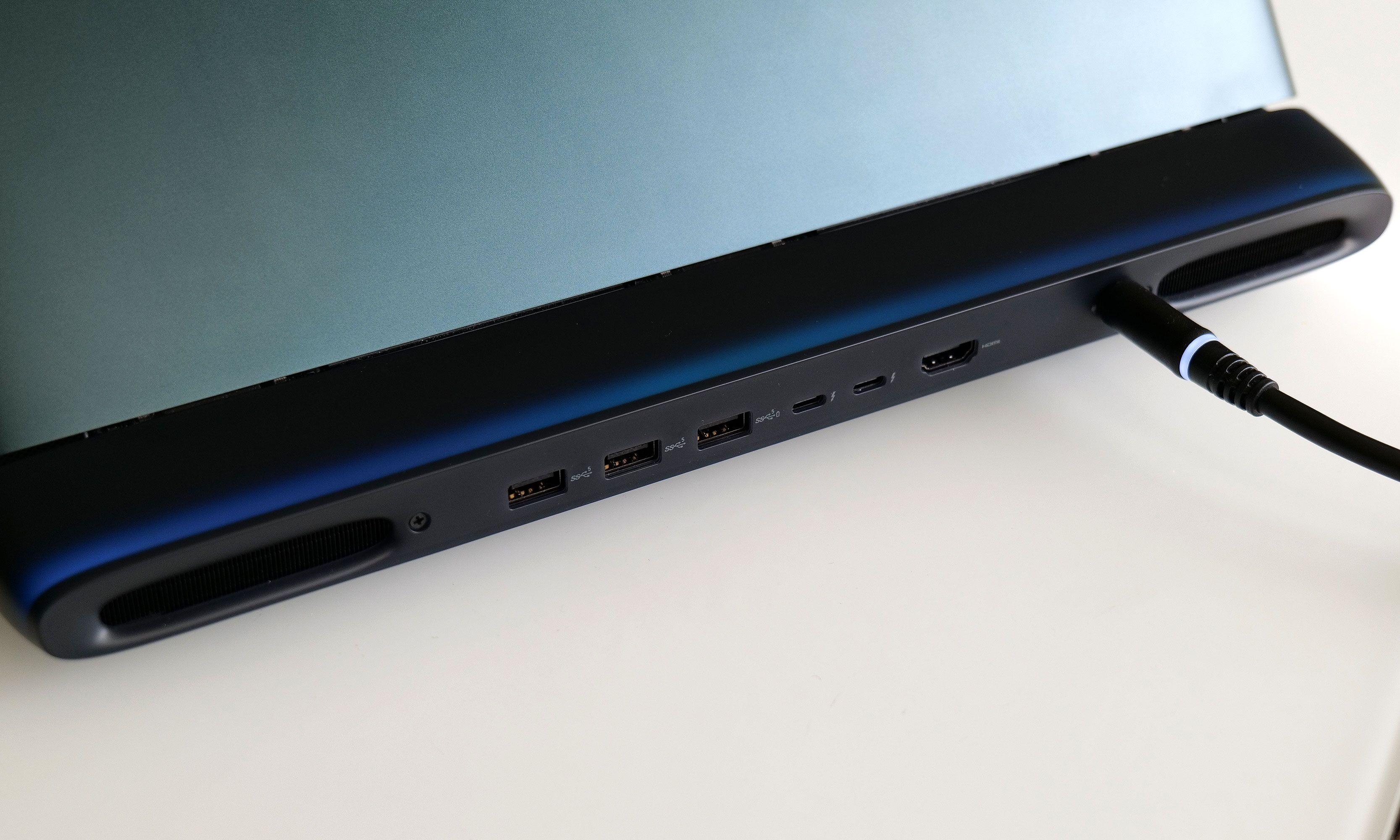 Most of the Area-51 laptops ports are in the back which is great for keeping cables out of the way, but it can be annoying if you want to quickly plug in USB accessories like a thumb drive.