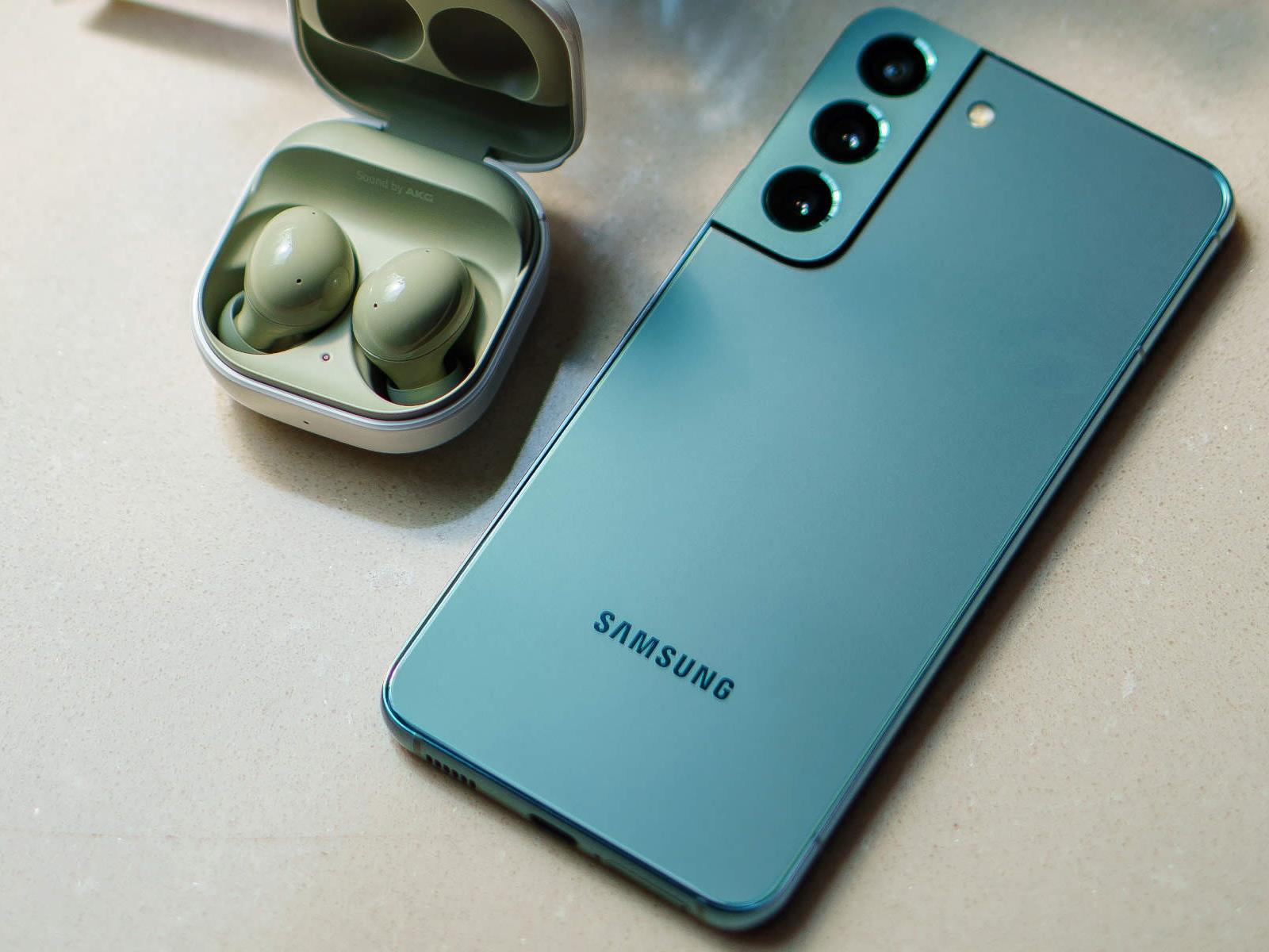 Landfall Spyware Targeted Samsung Phone Flaw, Attackers Still Unknown