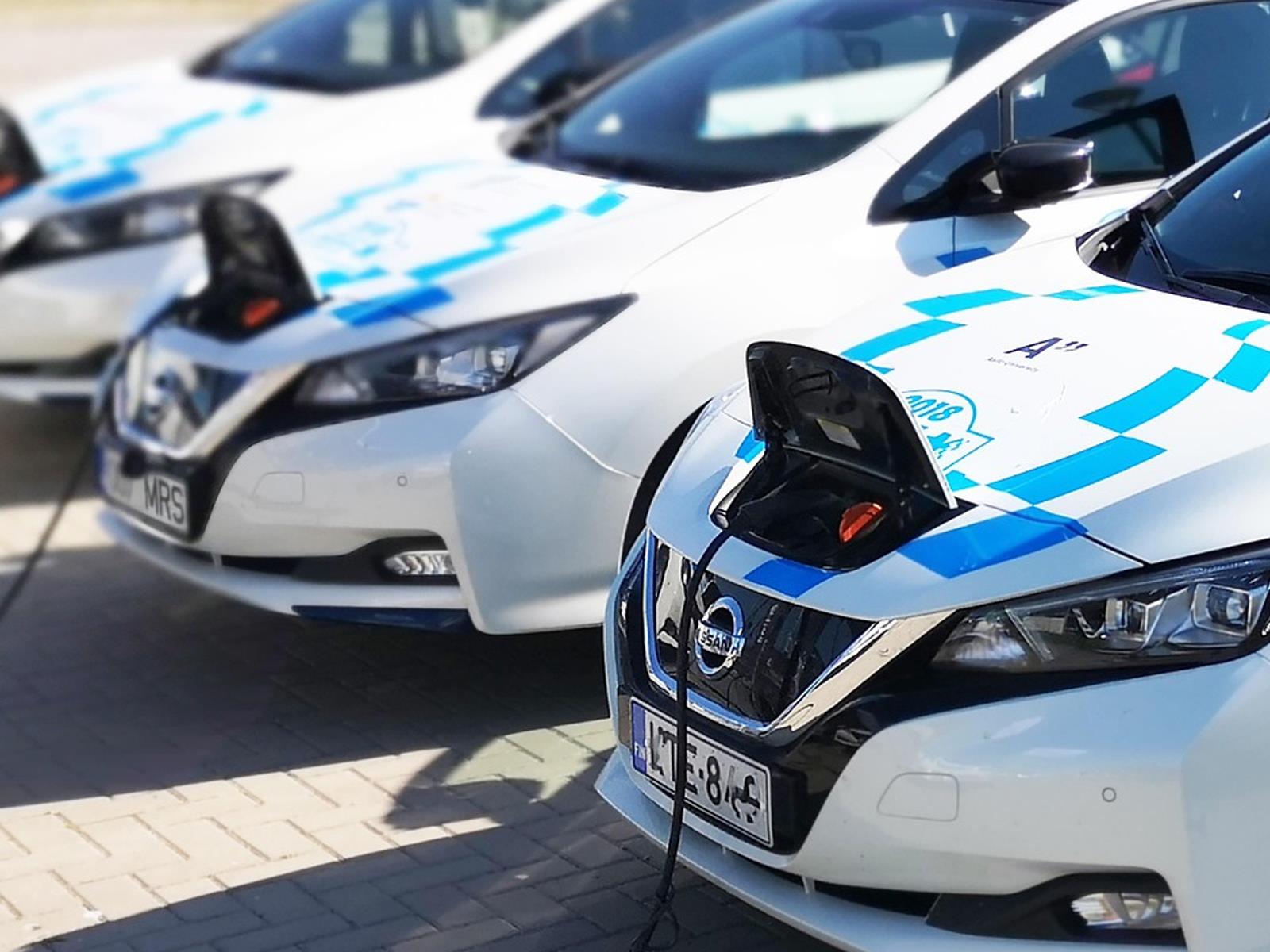 How Google Maps Is Tapping AI To Relieve EV Charging Anxiety